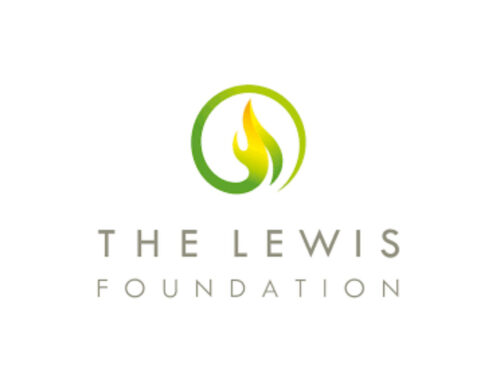 The Lewis Foundation donates one million Rands to the Mouse-Free Marion Project